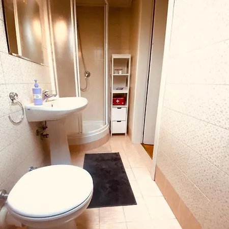 Comfortable 6 Min From Station Apartment *